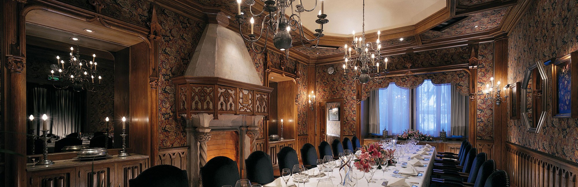 19th Century Palace BR Banner